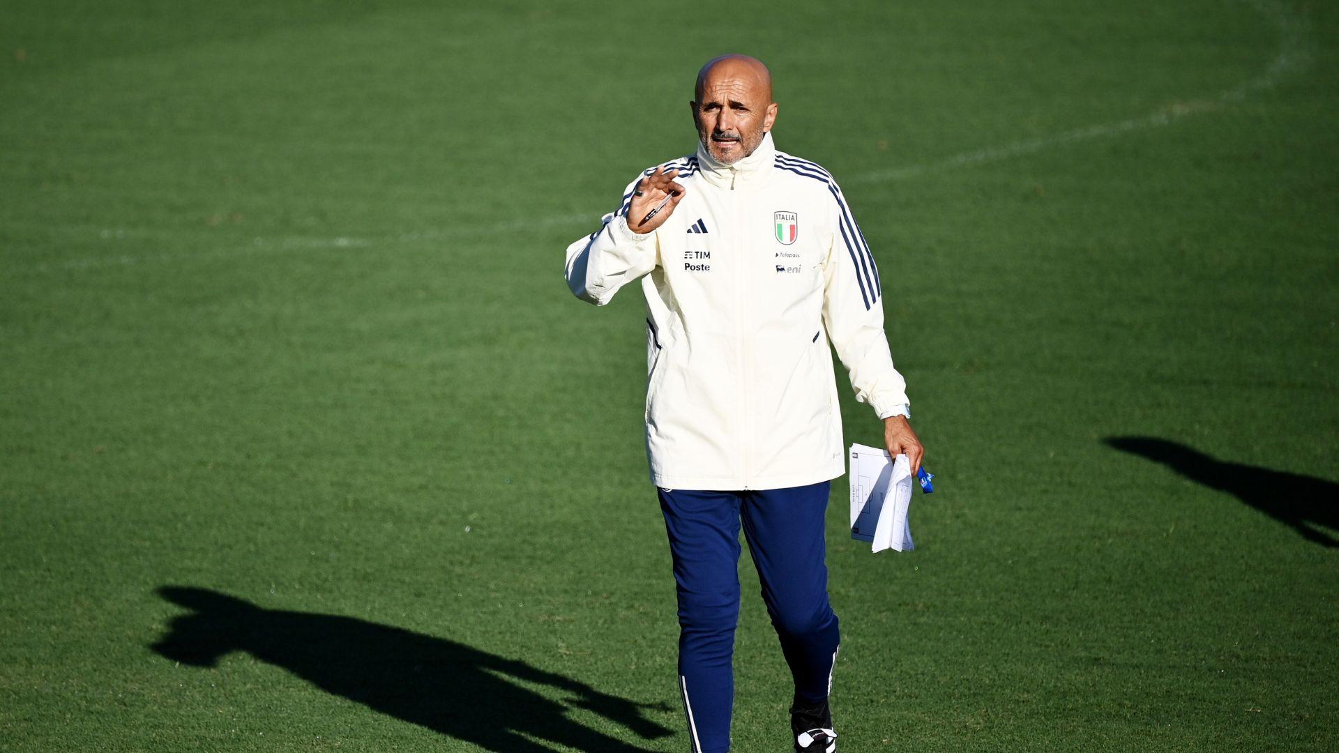 Spalletti inizia col brivido, l'Italia stasera si gioca tutto in Macedonia<br>