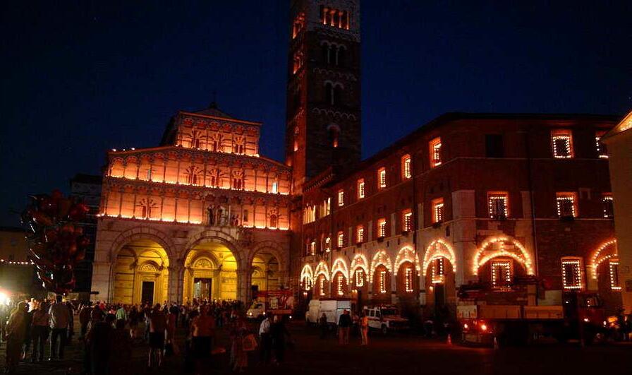 Lucca, in aiuto delle vittime di guerra nei giorni della Santa Croce: il programma delle celebrazioni