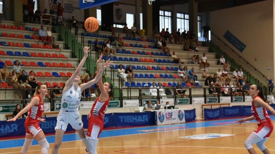 La Dinamo Women sconfitta dal Miskolc nel torneo Sa Duchessa
