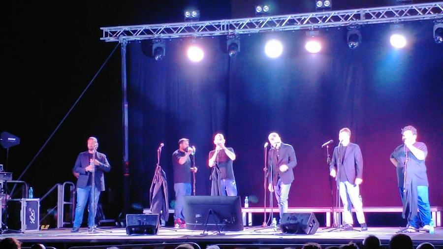 Neri Per Caso a Porto Torres: un gran successo per chiudere il Festival Polifonico Voci d’Europa