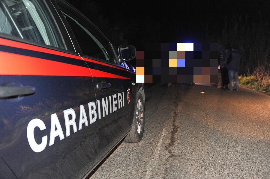 Tragedia sulla strada Padru-Loiri: un uomo di 77 anni muore travolto dalla sua auto