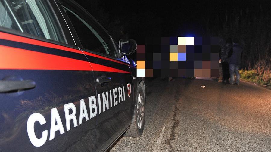 Tragedia sulla strada Padru-Loiri: un uomo di 77 anni muore travolto dalla sua auto