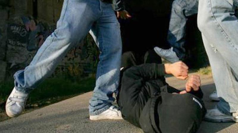 Cascina: rapine, coltello alla gola e minacce: il baby bullo finisce in comunità
