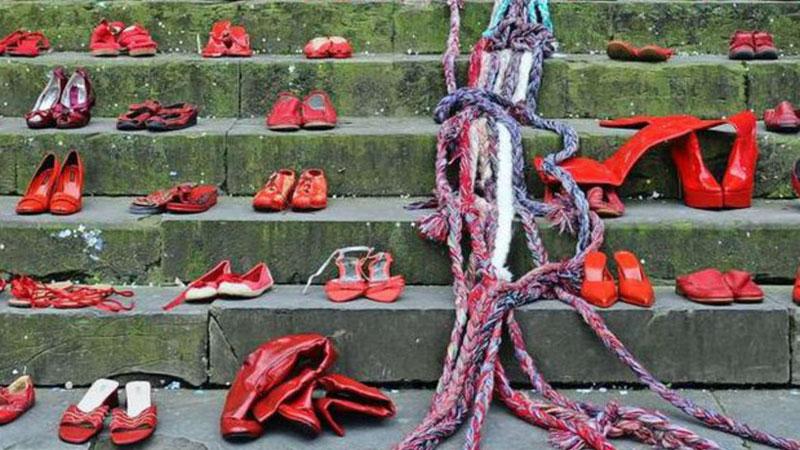 Ex compagno a processo: «Botte alla compagna incinta». Il racconto del terrore in casa