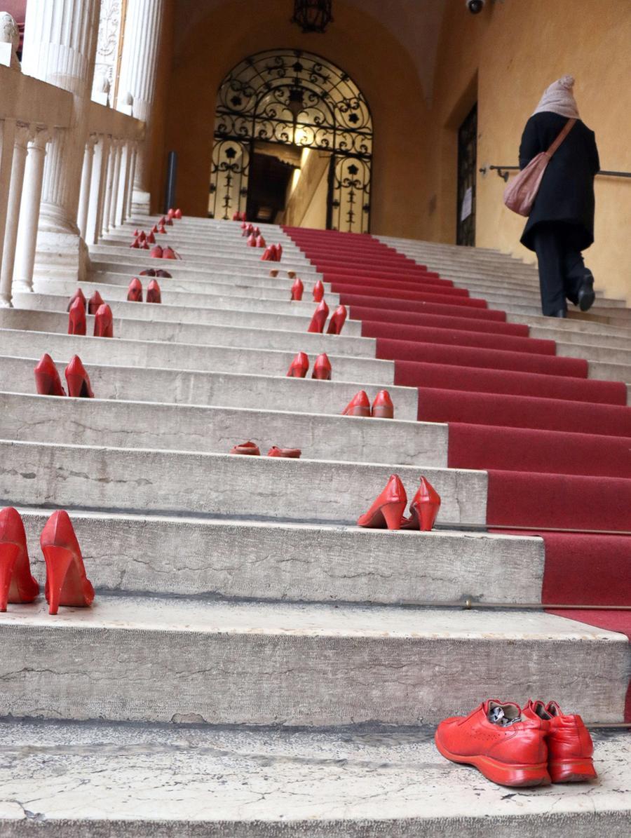 Portomaggiore, donna perseguitata: arrestato per stalking