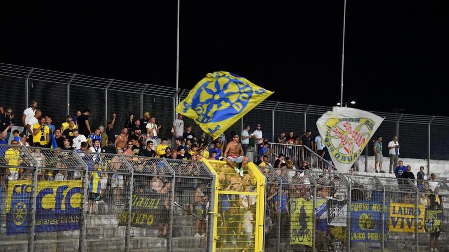 Carrarese, la mente è già rivolta alla sfida con il fanalino Vis Pesaro