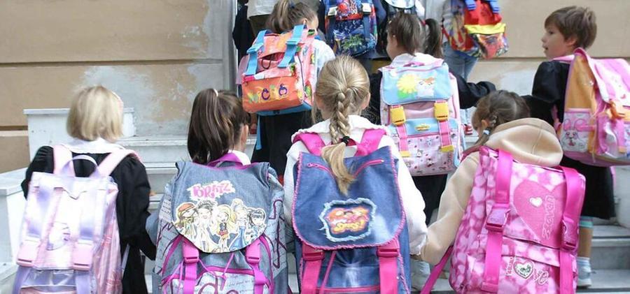 Prima campanella per 12.586 alunni delle elementari e medie