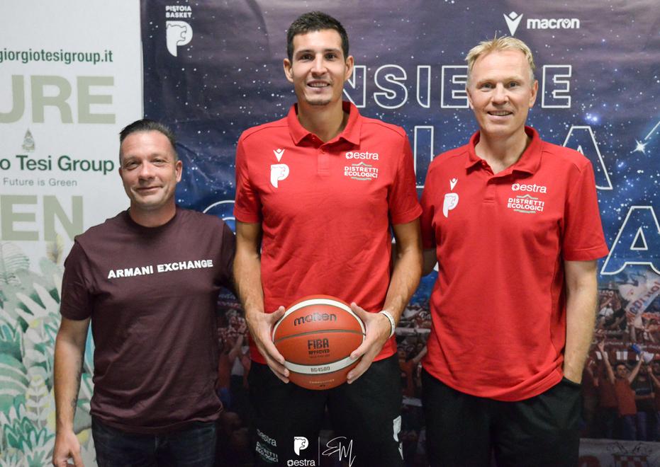 Ryan Hawkins è carico: «A Pistoia per migliorarmi»<br>
