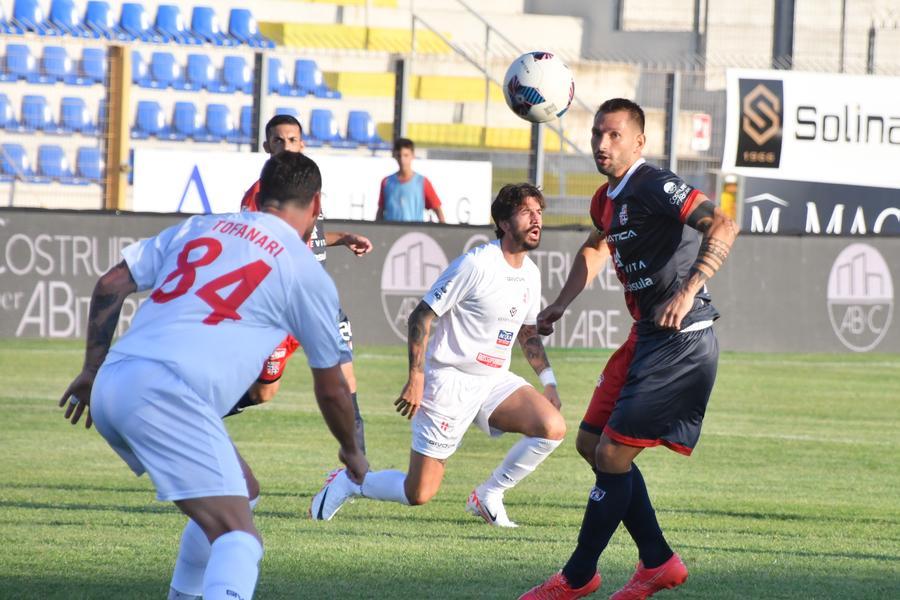 Gigi Scotto capitano della Torres