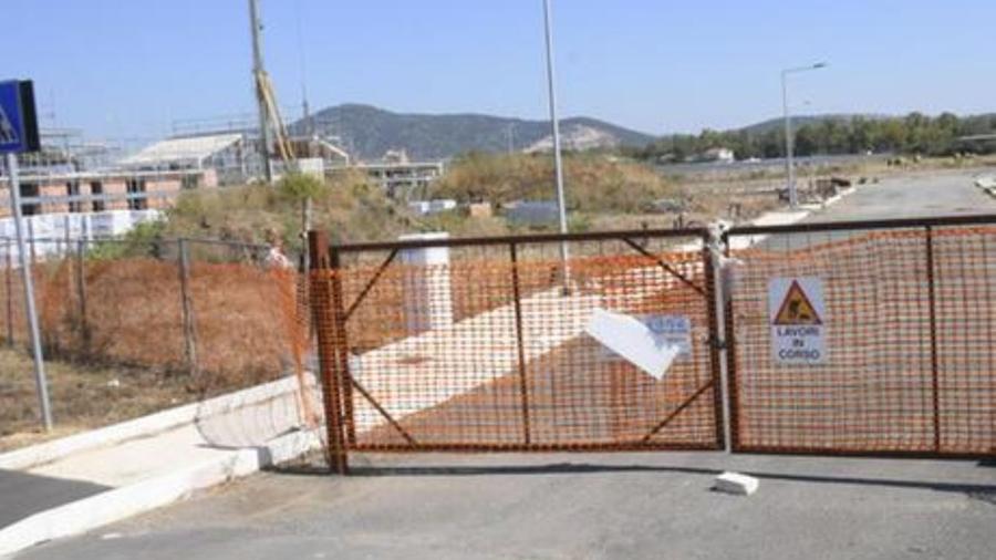 
	La strada che diventer&agrave; via Almirante a Grosseto

