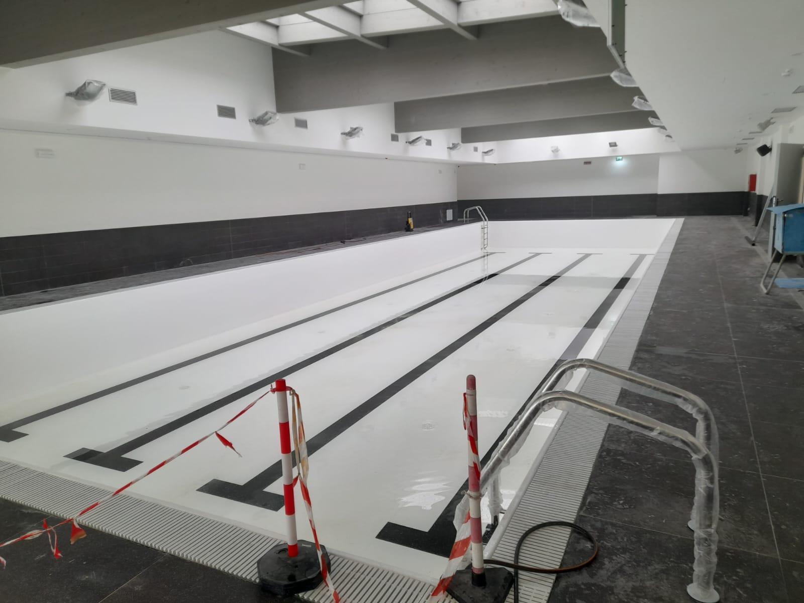 La piscina