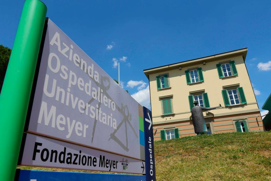 
	L'ospedale Meyer

