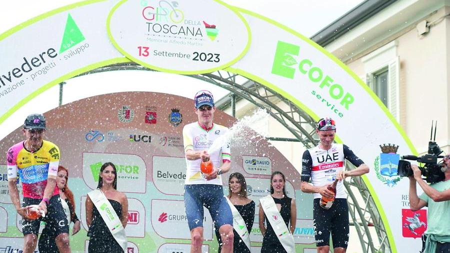 Il Giro di Toscana è una festa: Pontedera incorona Sivakov