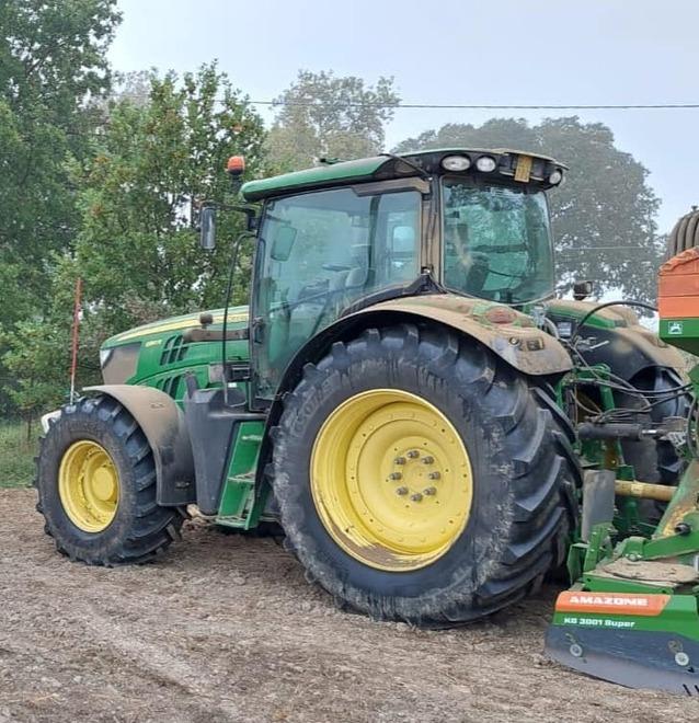 Maxi furto di trattori in azienda