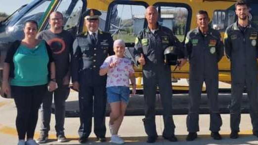 Pisa, in volo sull’elicottero: il sogno di Matilde diventato realtà