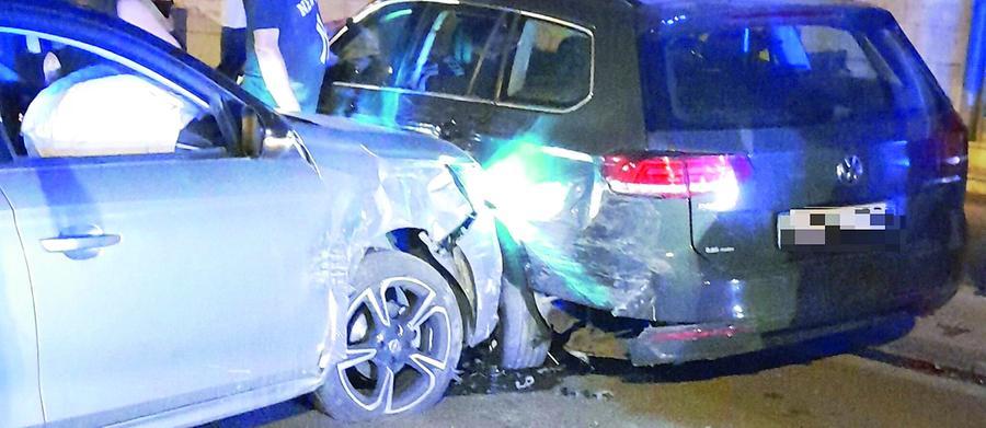 «Mamma vai piano», poi lo schianto in auto: grave un pedone