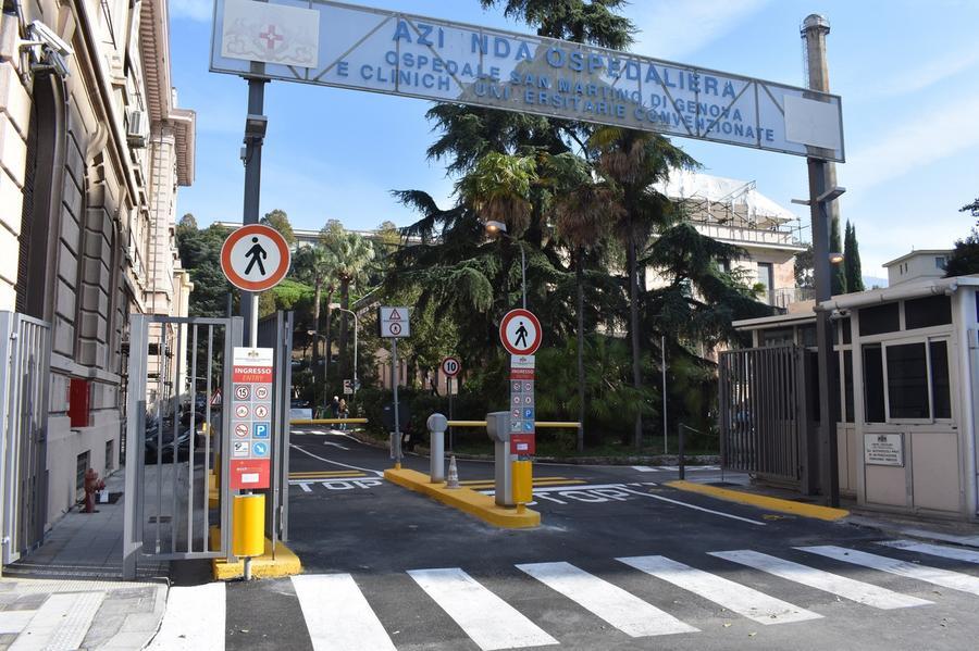 
	L'ospedale San Martino (foto dal profilo Facebook dell'ospedale9

