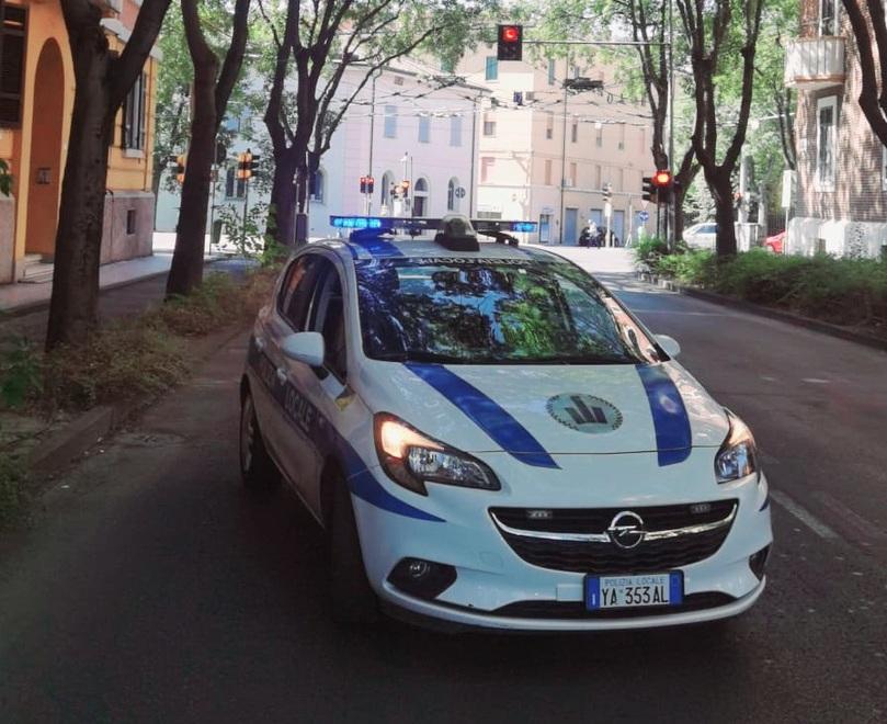 Tampona la polizia locale: in tre al pronto soccorso<br>
