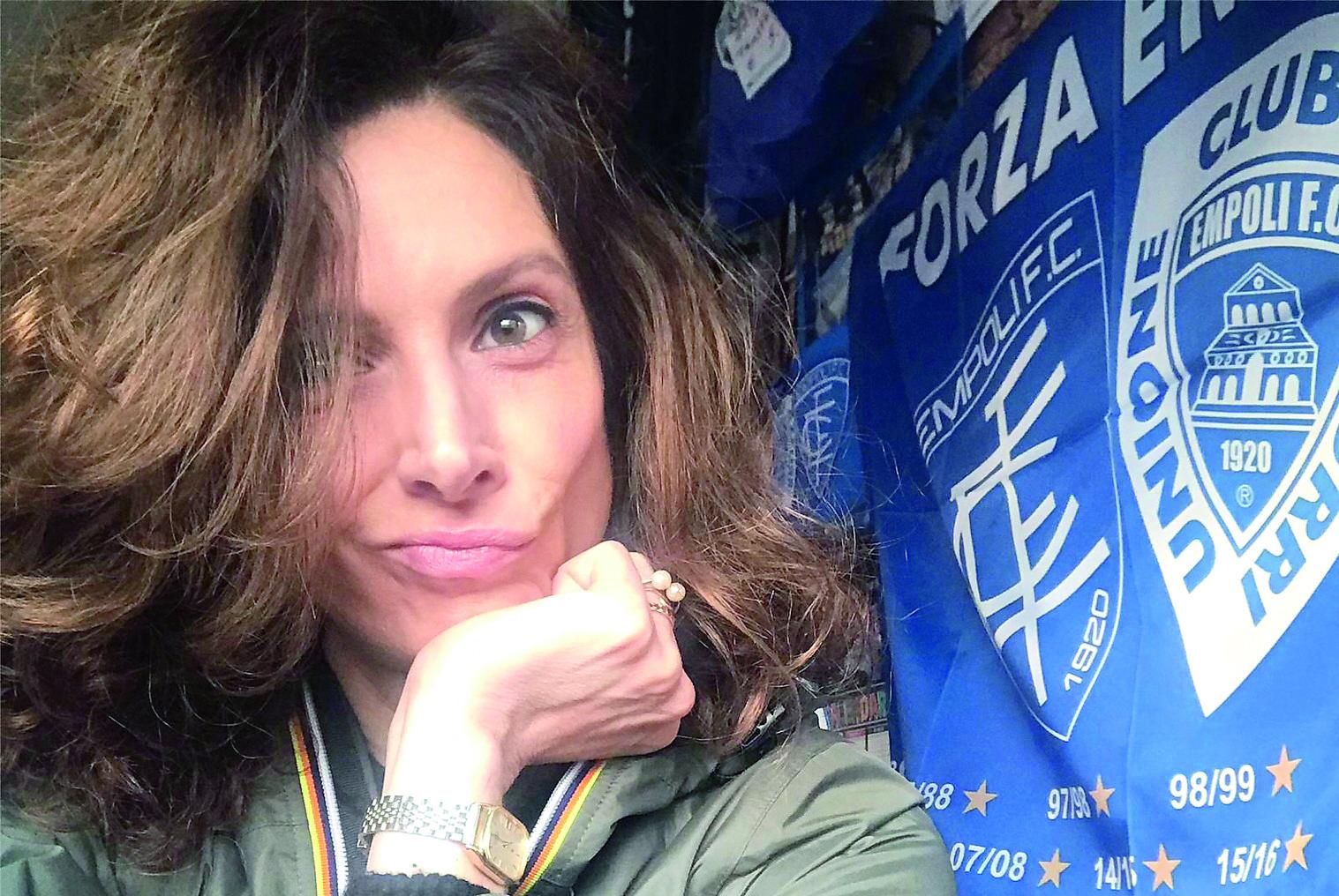 Elena Marmugi, la famosa vocalist ora è la speaker dell’Empoli: «Dai locali allo stadio, vi racconto il mio amore per l’azzurro»
