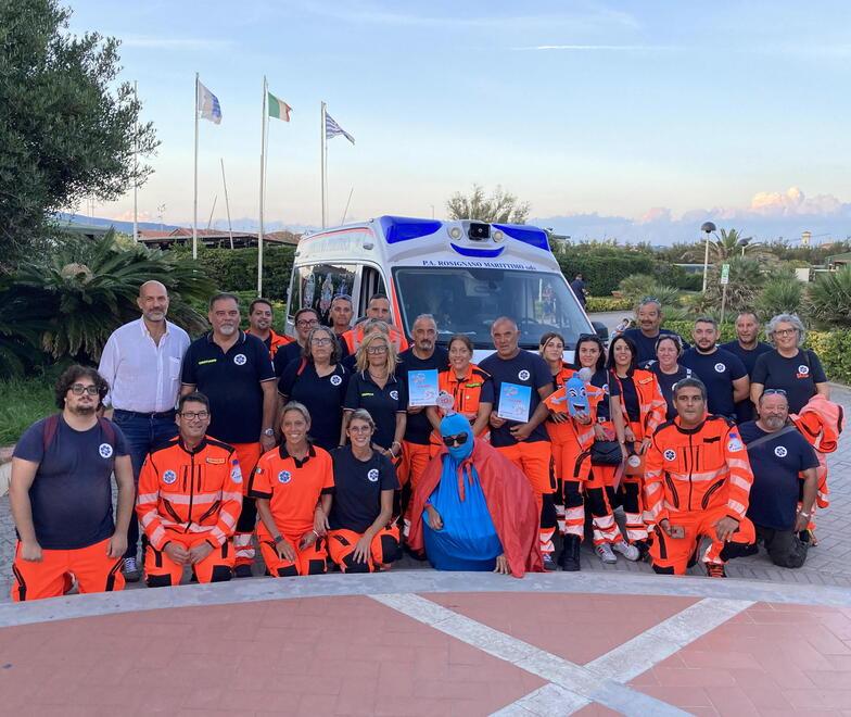 L’ambulanza pediatrica è realtà, taglio del nastro e festa a Rosignano