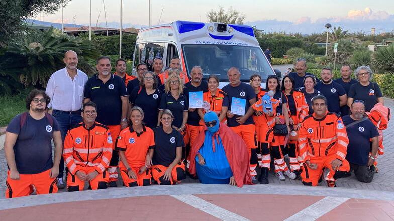 L’ambulanza pediatrica è realtà, taglio del nastro e festa a Rosignano