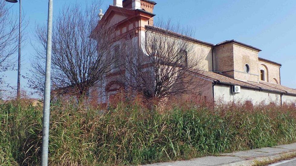 Incroci pericolosi per l’erba alta