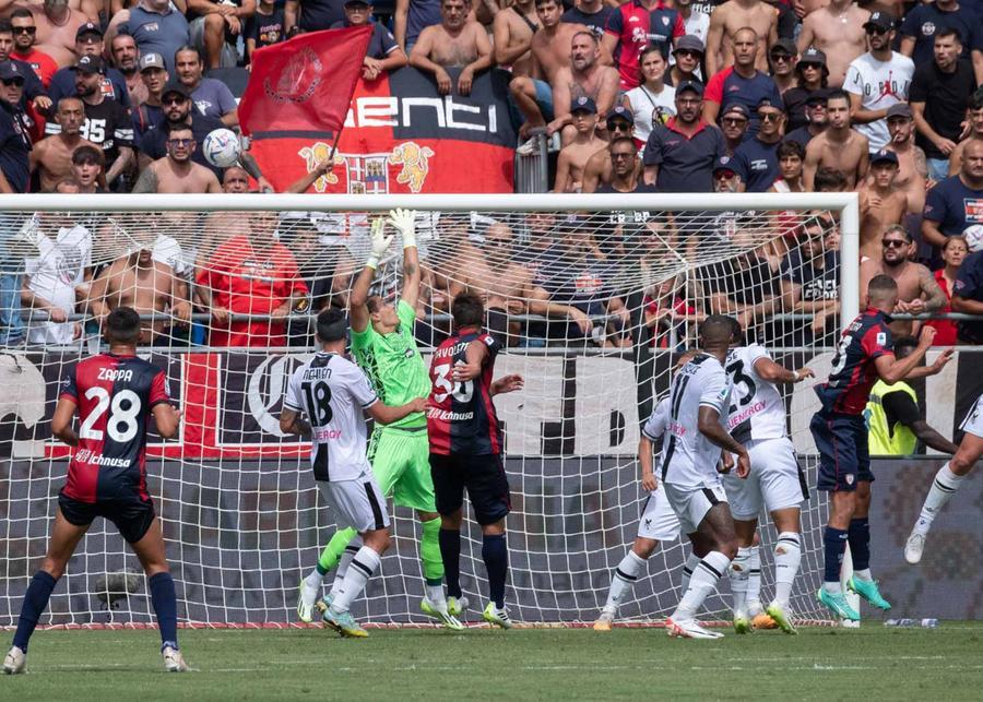 Ancora un pareggio per il Cagliari, 0-0 in casa con l’Udinese