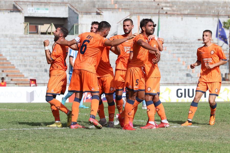 Primi tre punti per la Pistoiese: battuto 2-1 il San Marino