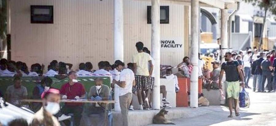 Modena accoglie 47 nuovi migranti da Lampedusa