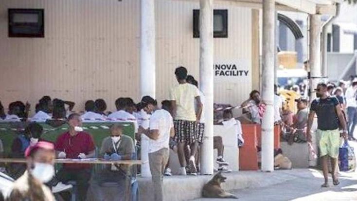Modena accoglie 47 nuovi migranti da Lampedusa