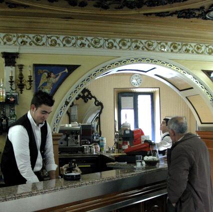 Nuoro, libro sparito dal Caffè Tettamanzi: è scattata la paradura culturale 