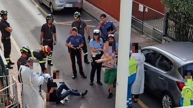 Montecatini, dà in escandescenze contro i familiari. Venticinquenne bloccato in strada