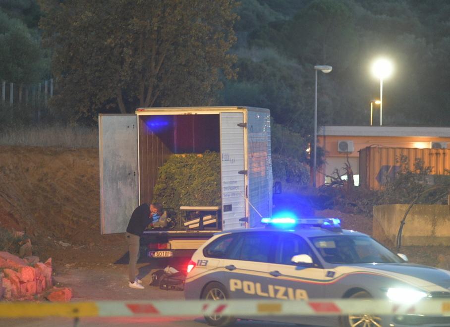 Olbia, furgone con 800 chili di droga: scoperti i presunti complici 