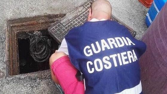 Viareggio, mare a rischio inquinamento. Scattano i controlli: «Stop agli scarichi abusivi»