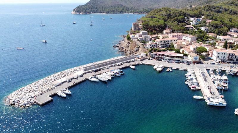 Elba, il porto di Marina di Campo ha un nuovo regolamento: ecco cosa prevede