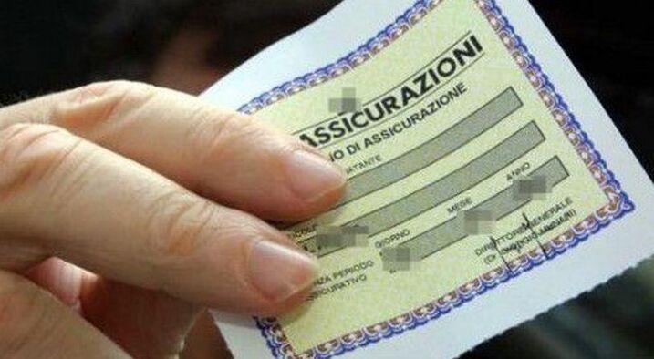 Assicuratrice indagata per truffa a Livorno, la testimonianza: «Era una vita che mi servivo da lei»<br>
