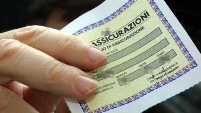Assicuratrice indagata per truffa a Livorno, la testimonianza: «Era una vita che mi servivo da lei»<br>