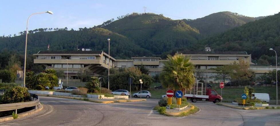 Pietrasanta, il sindaco Giovannetti operato all’Opa. Al lavoro dopo la convalescenza