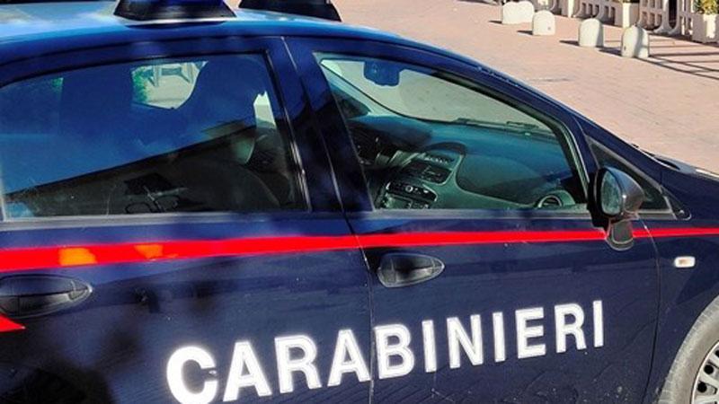 San Vincenzo, ex dipendente beccato nel “suo” ristorante mentre ruba dalla cassa