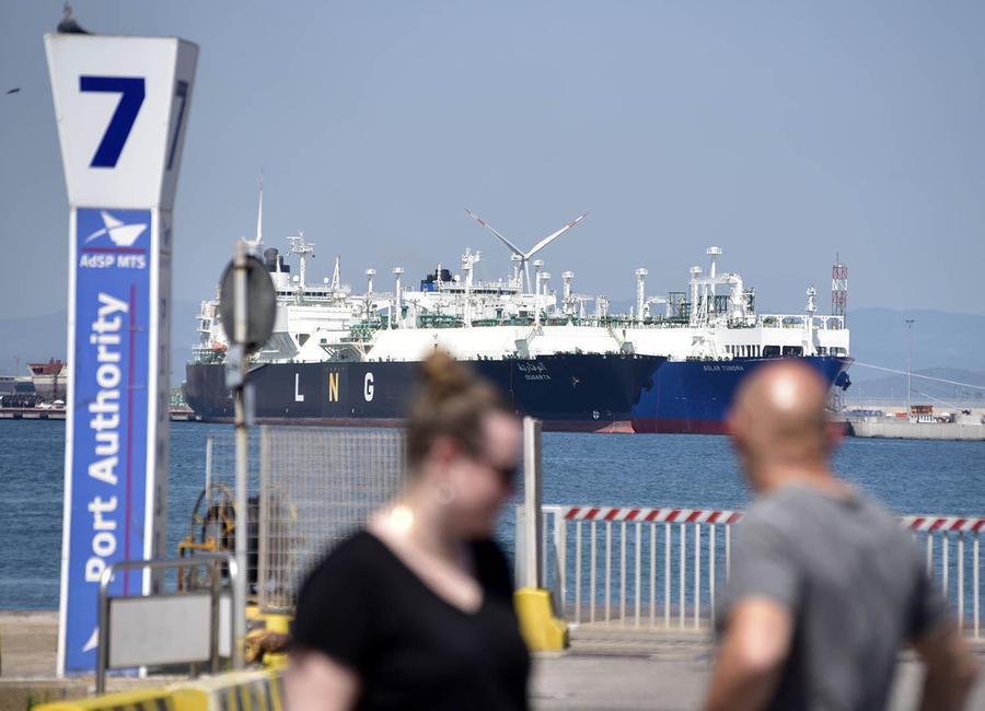 Rigassificatore di Piombino, il monitoraggio delle acque sarà costante