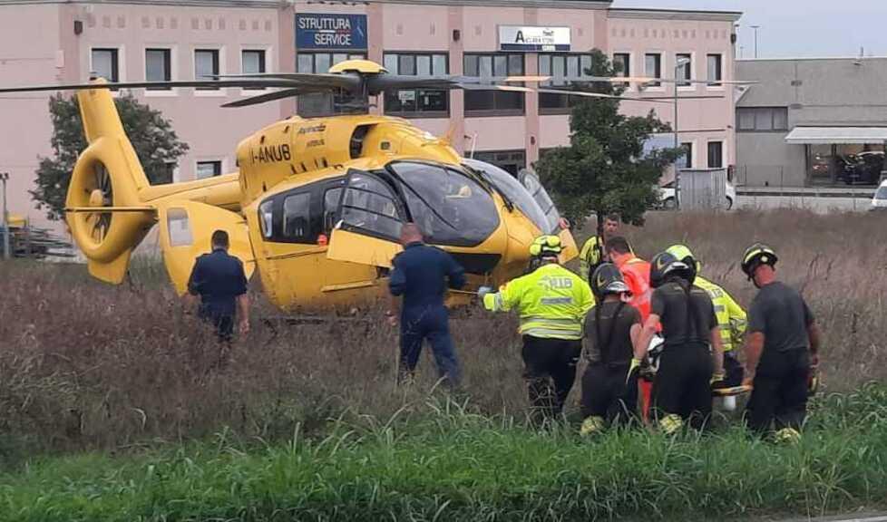 Cento, Tre Feriti Nello Scontro Frontale: Gravi Un Uomo E Una Donna La ...