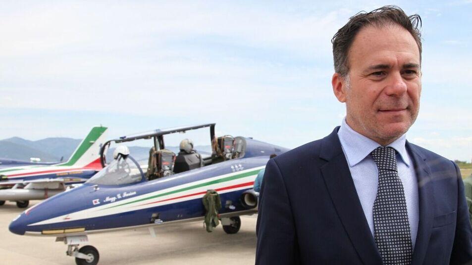 Frecce Tricolori, il sindaco di Pisa chiede il rinvio dello spettacolo: «Non ci sono le condizioni di serenità»
