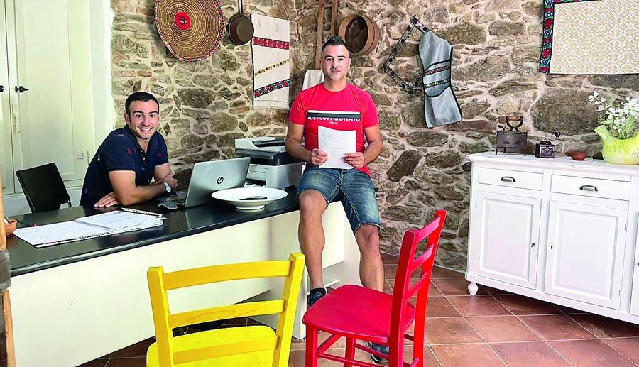 Dalla cazzuola ad “Ammentos”: a Posada i muratori diventati albergatori