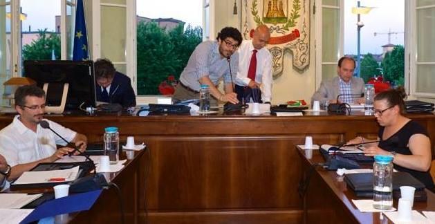 Il consiglio dice “Sì” ai matrimoni same sex