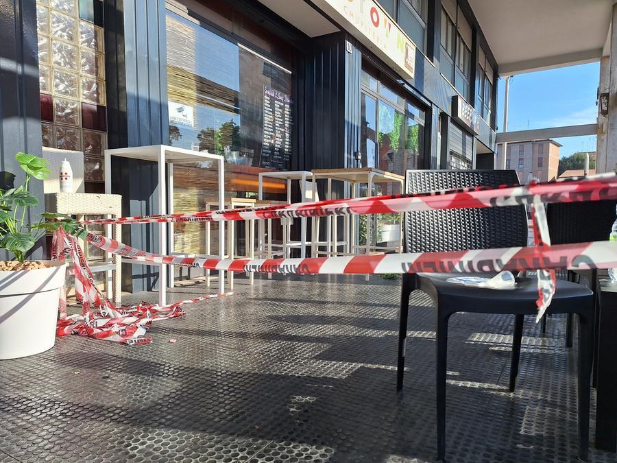 Ferrara, rissa al Big Town: padre e figlio restano in cella