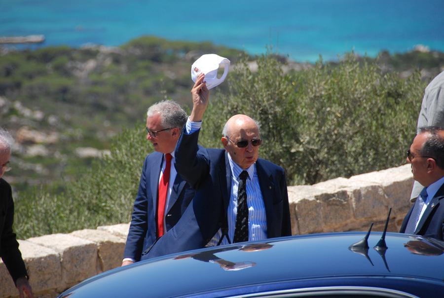 L’addio a Giorgio Napolitano: dal lavoro all’alluvione, lo stretto legame con la Sardegna