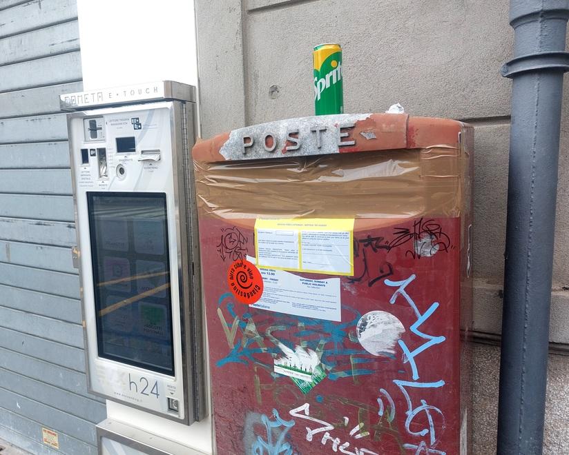 Buchette della posta ai titoli di coda. A Ferrara molte sono già state sigillate<br type="_moz" />
