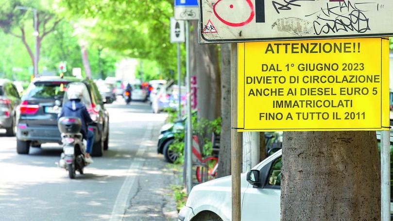 La strategia green di Firenze: incentivi per sostituire le auto Euro 5 e pedaggio per i turisti