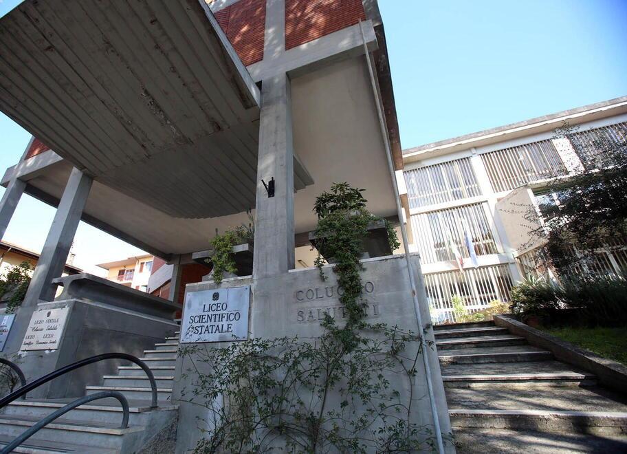 Montecatini, carenza di spazi al liceo Salutati: «Trattative in corso con privati». Le tre soluzioni in campo