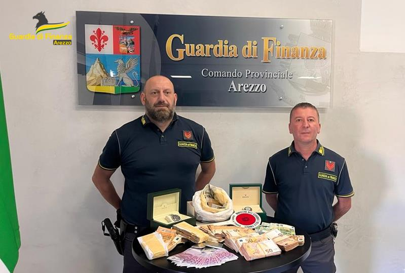 Frode fiscale, sequestrato un appartamento a Nuoro